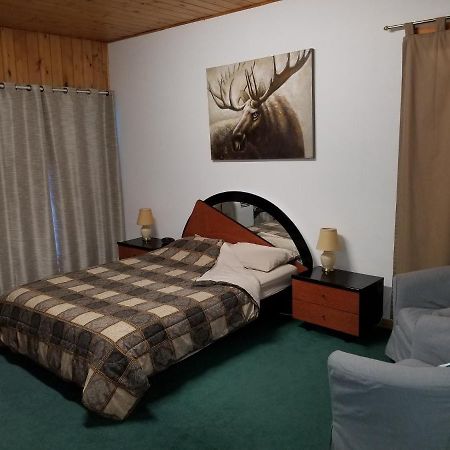 All Star Resort Madawaska ภายนอก รูปภาพ
