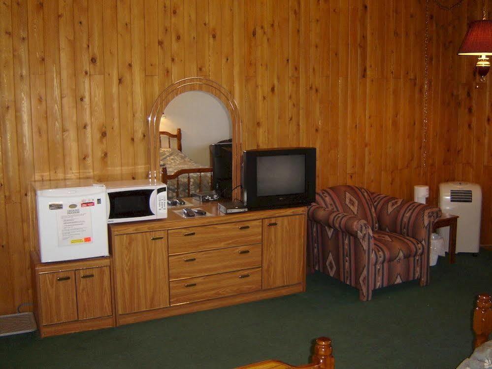 All Star Resort Madawaska ภายนอก รูปภาพ